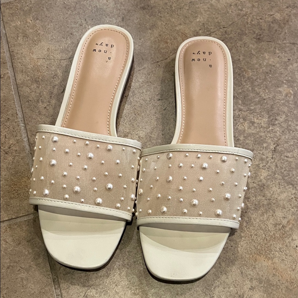A New Day Pearl Slides